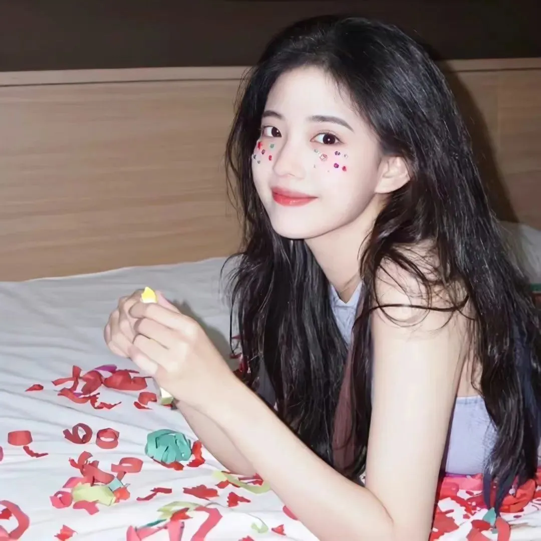 亭亭玉月丁香揭露隐秘情感故事，探索女性内心世界的真实现代情感小说